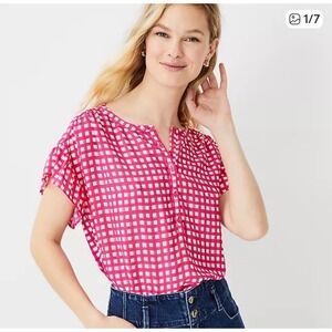 Ann Taylor Plaid Mixed Media Pink and White
Half Placket Top Size XL